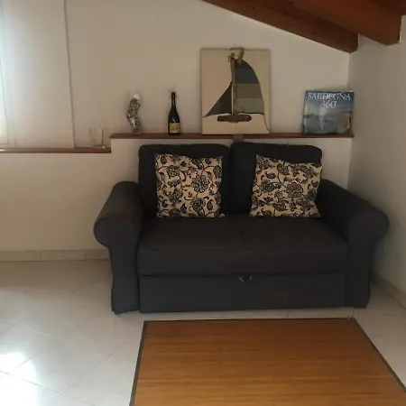 Deliziosa Mansarda Nel Quartiere Marina - Q8577 * Cagliari