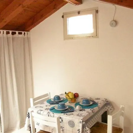 Deliziosa Mansarda Nel Quartiere Marina - Q8577 Apartment