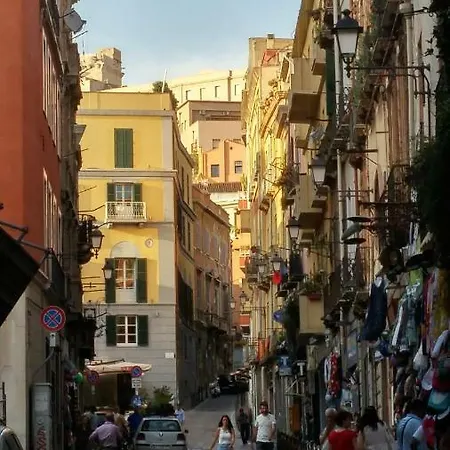 Deliziosa Mansarda Nel Quartiere Marina - Q8577 Cagliari