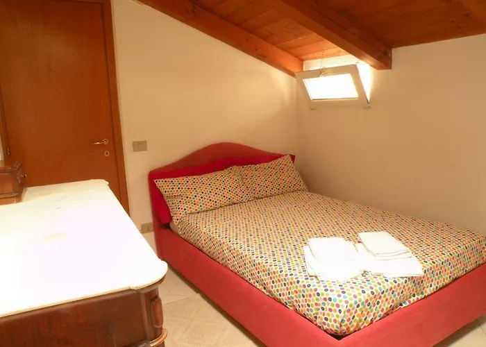 Apartment Deliziosa Mansarda Nel Quartiere Marina - Q8577 Cagliari